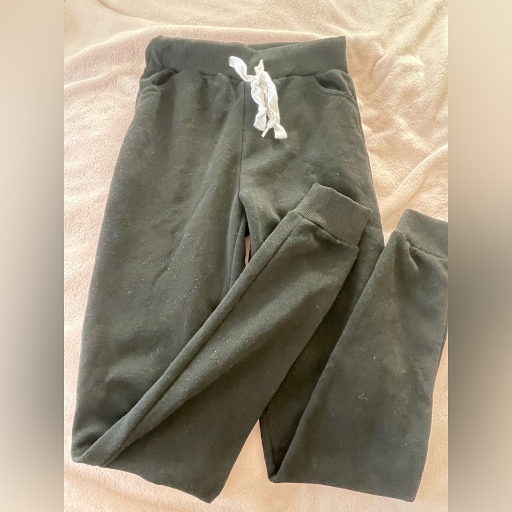 black sweat pants, size small